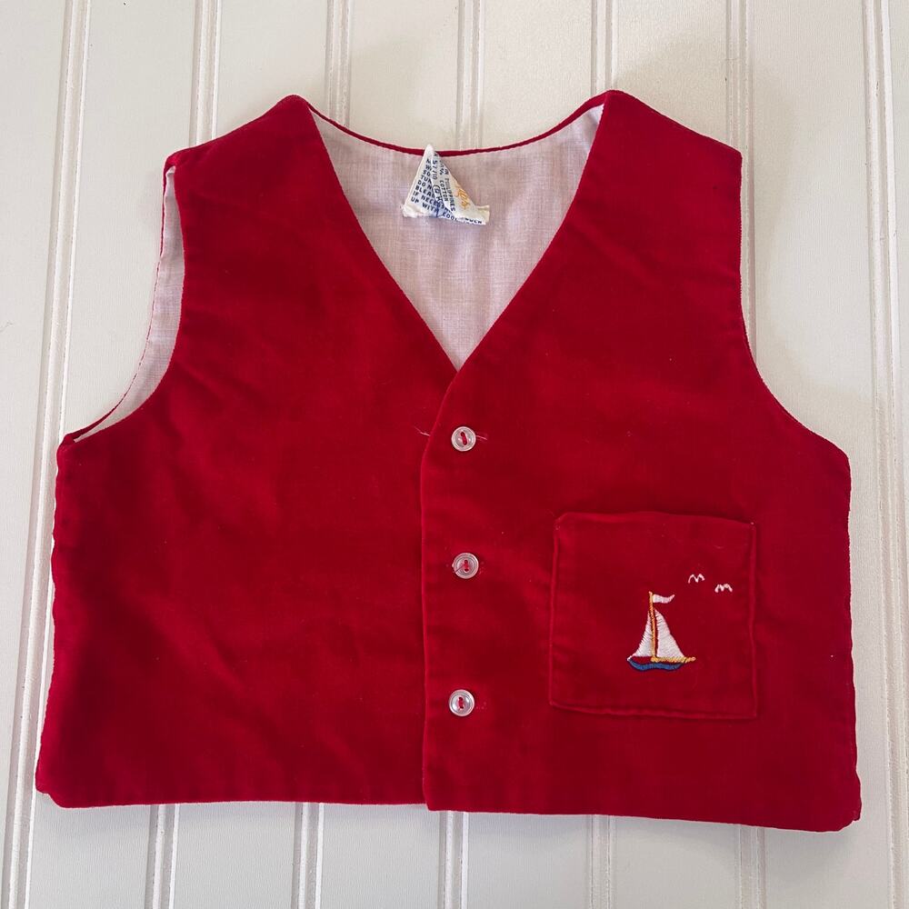 Vintage Cherubs Embroidered Sailboat Vest Size Boys 9 Months‎